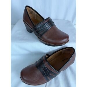 Thom McAnn Brown Leather‎ Heeled Clogs Mules Shoes Womens Size 8